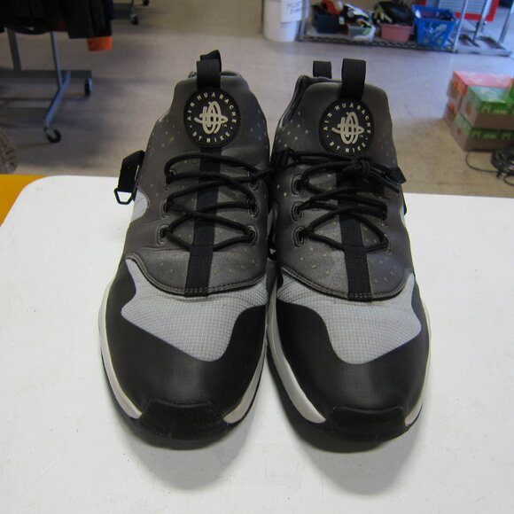 Nike Air Huarache Utility Mens 13 Pure Platinum/Wolf Grey/Black Shoe 806807-003 - Picture 2 of 10